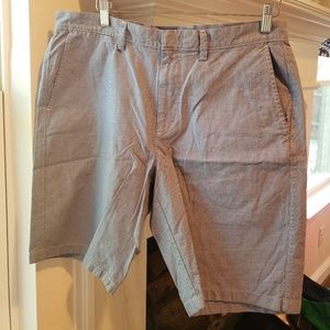 J. Crew Men's Blue and White Shorts Size 34